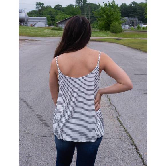 NEW BLUEMINT take me sailing top in ivory/black - Picture 2 of 3